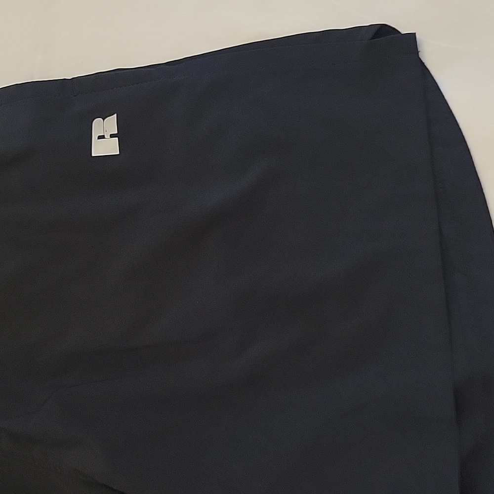 Russell Athletic Men's Shorts - Picture 2 of 6